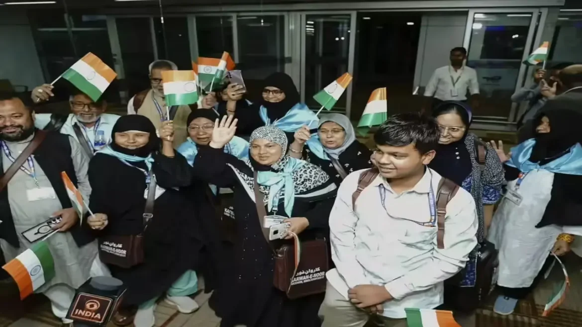 Indian medical students arrive at Delhi airport after safe evacuation from Tehran amid Iran political unrest.